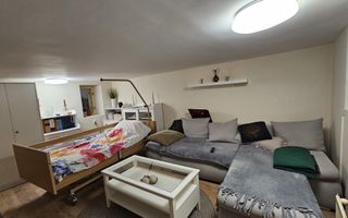 Casa 5 camere 3 bai garaj inchis si teren 700 mp utili in Lazaret - Poză 4