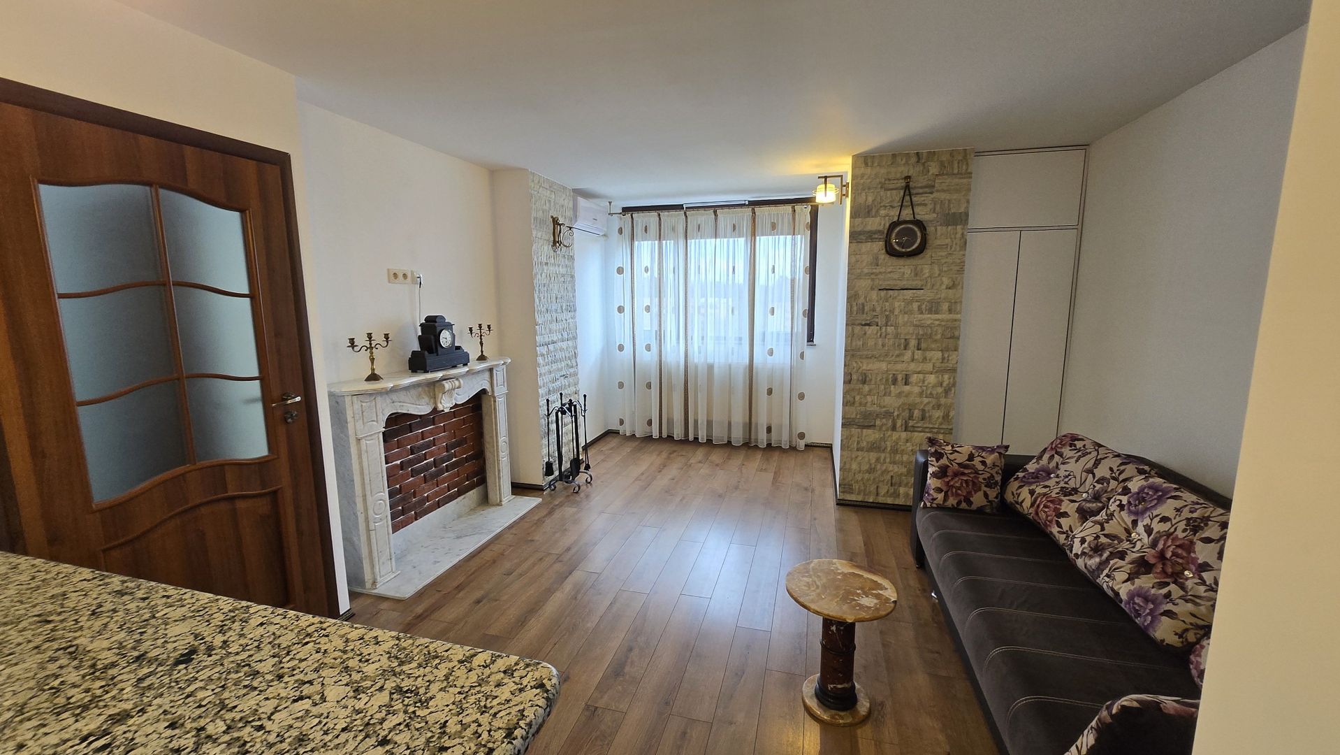 2 camere modern Consul - Brazda - Poză 1