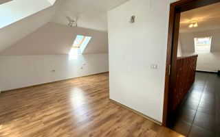 IMOBIL CU MULTIPLE DESTINATII - Poză 16