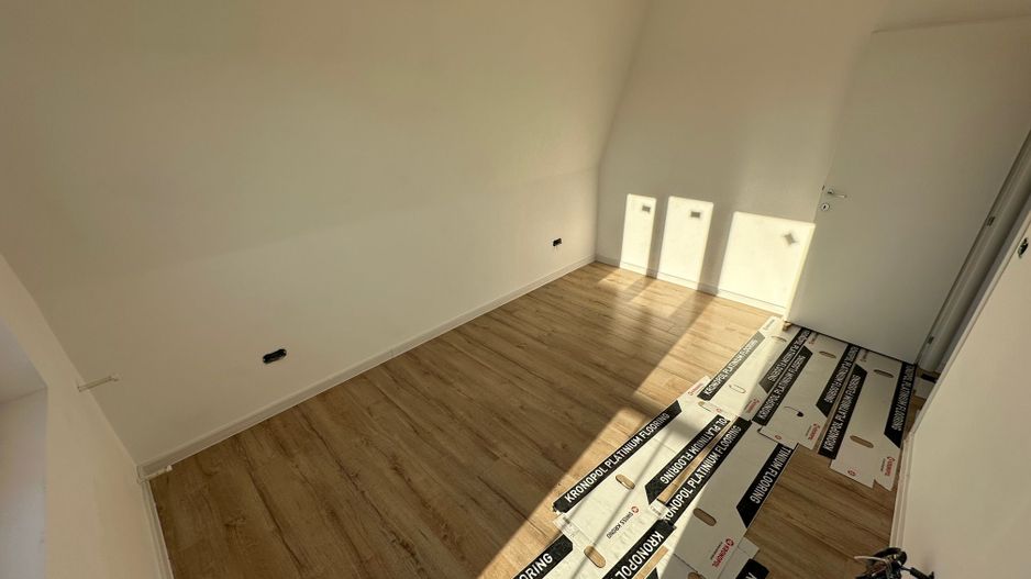 Apartament 2 camere la Mansarda zona Bucovinei - Poză 5