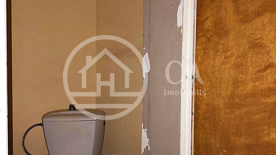 Spatiu comercial de inchiriat cu 3 camere in zona Centrala, Oradea - Poză 6