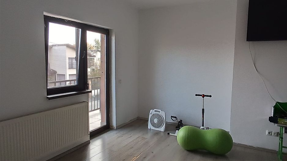 Vanzare Apartament 2 camere 70 mp utili - Poză 14