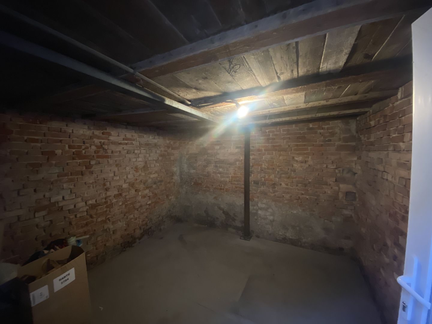 Casa de vanzare, trei camere, Vatra Luminoasa, 215,000 - Poză 13