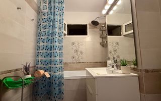 4 camere renovate, balcon generos, 4 min Metrou Obor - Poză 7