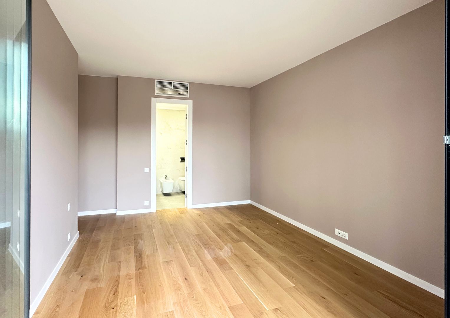 Închiriere apartament 4 camere cu grădină proprie ONE Verdi - Poză 35