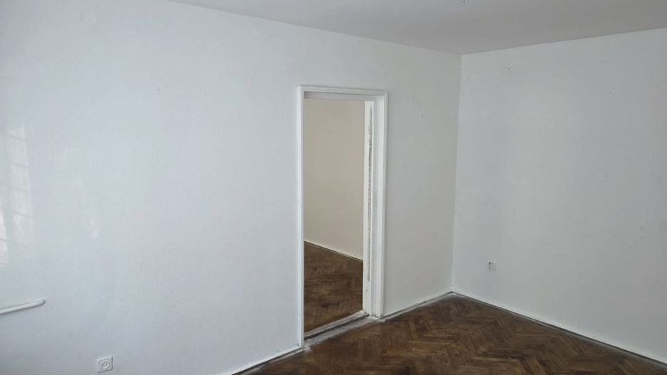 Apartament 2 cam,Micro 19,parter - Poză 5