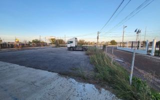 Hala zona Metro - Poză 8