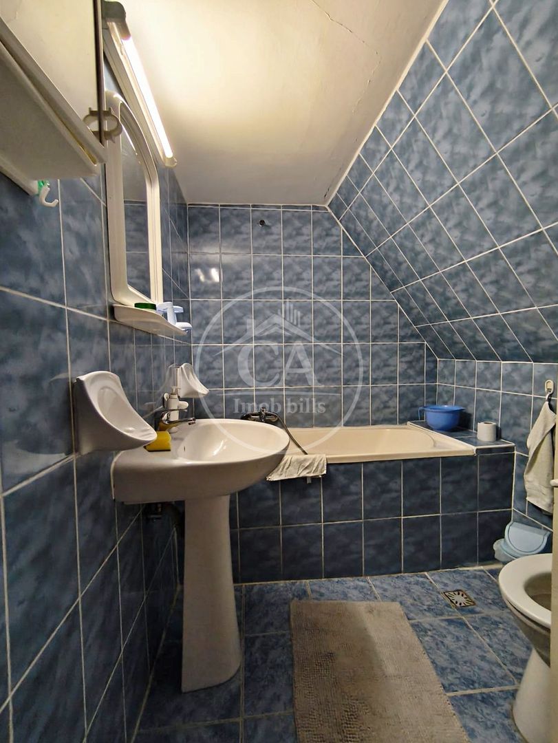 Casa de vânzare cu 7 camere de tip P+M in Sanmartin, Bihor - Poză 22