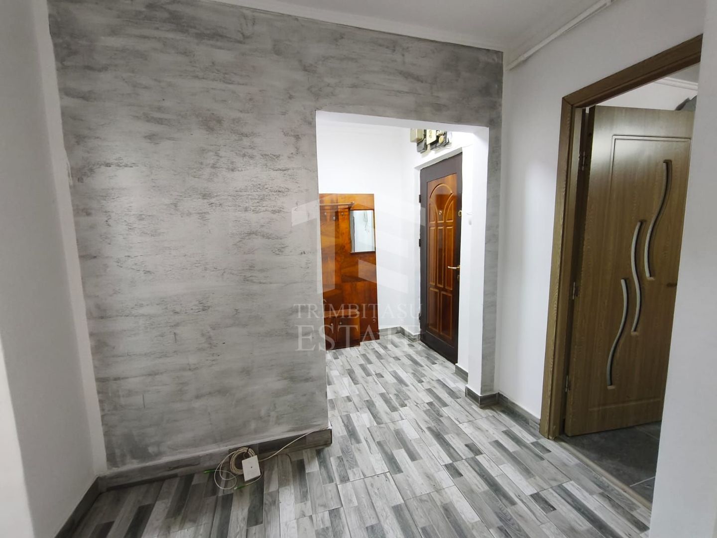 Apartament 3 camere | De inchiriat |  Zona Tomis 3 | Poziție excelentă - Poză 9