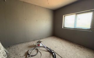 Casa individuala cu teren generos - Dumbravita - Poză 6