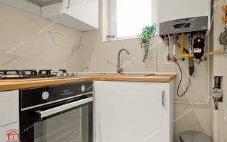 Inchiriere apartament 3 camere decomandat zona centrala - Poză 9