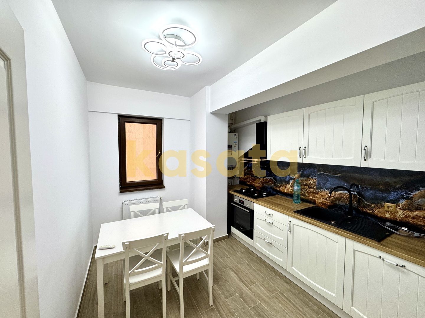 Bucurestii Noi - Soseaua Chitilei - De vanzare apartament cu 4 camere - Poză 9
