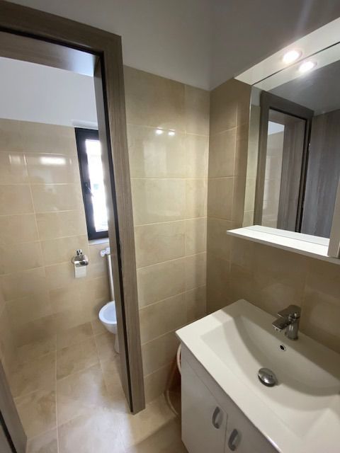 Imobil 4 camere Unirii, cladirea Sitraco, pretabil investitie. - Poză 14