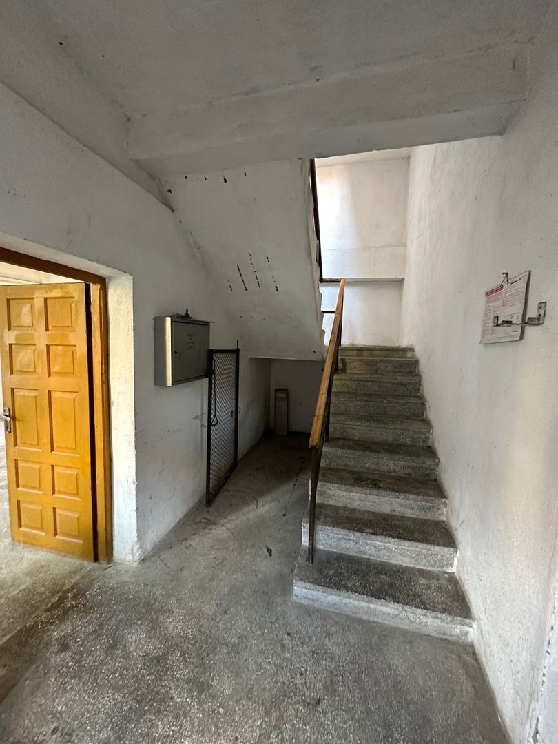 Proprietate compusă din 2 case - Poză 15