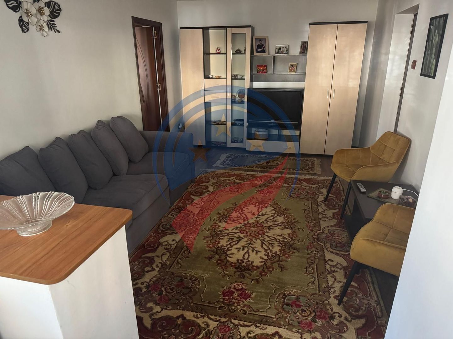 APARTAMENT 2 CAMERE , PARTER. ZONA SCOALA 22 - Poză 1