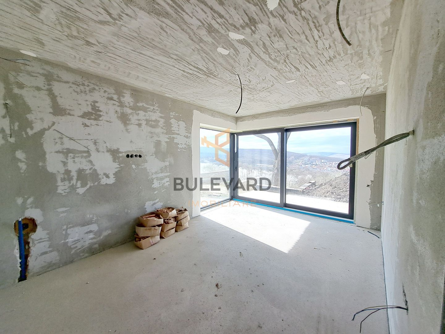 Penthouse in zona exclusivista 140 mp utili + terasa + gradina 270mp - Poză 5