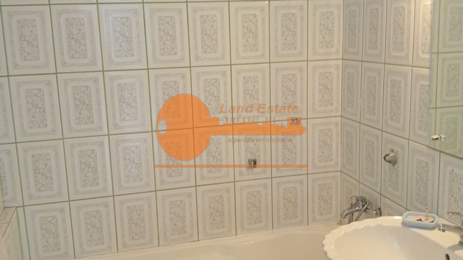 Apartament cu 2 camere in zona Constructorilor - Poză 6