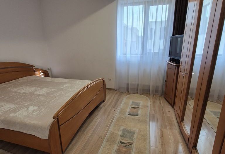 Apartament 2 camere, bloc nou, AC , etaj 8/10, zona Pod Constanta - Poză 2