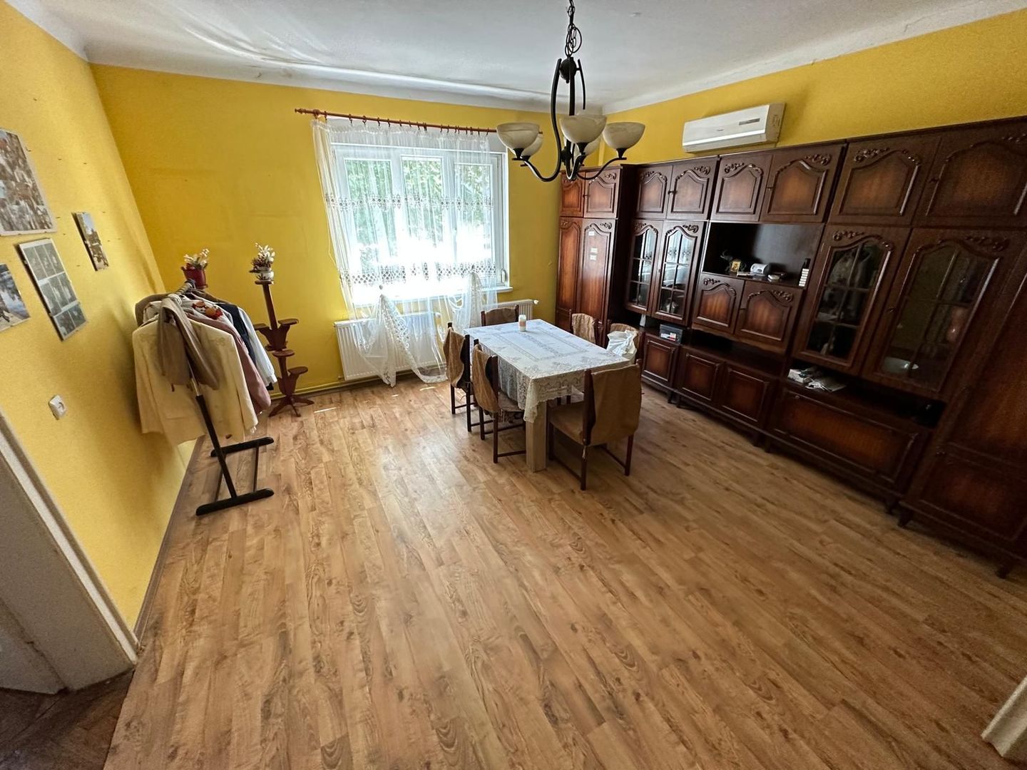 Casa cu teren 1394 mp zona Mehala - Poză 9