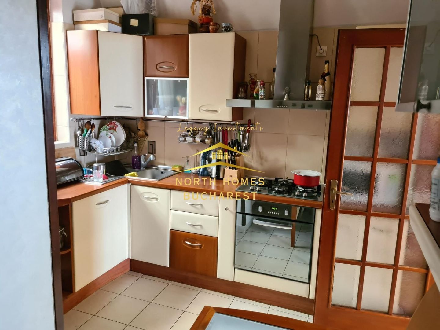 Ocazie rara! Vila de 4 camere in Baneasa + garaj - Poză 12