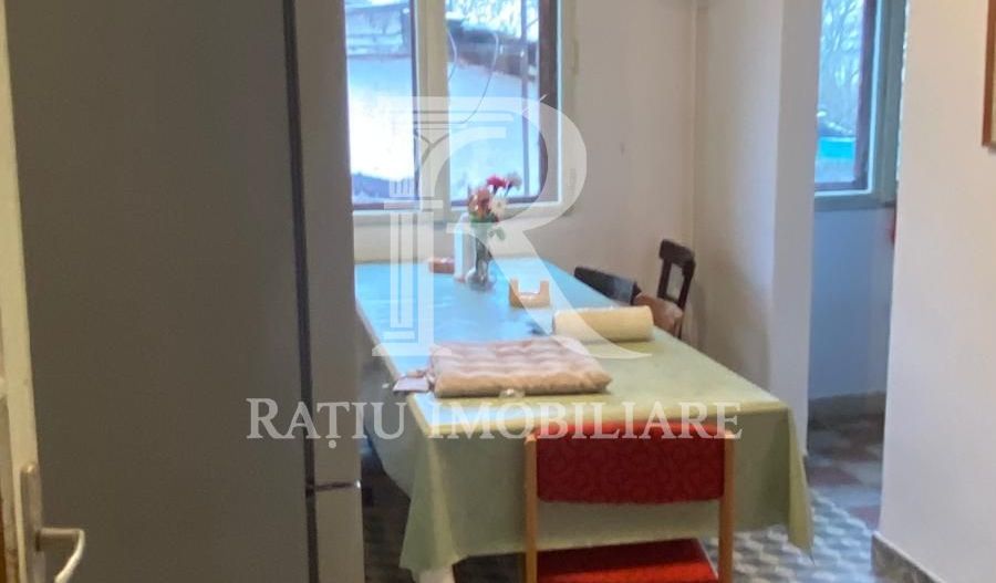 Casă din cărămidă | Teren 2000 mp|Anexe tradiționale | Bojt - Poză 31