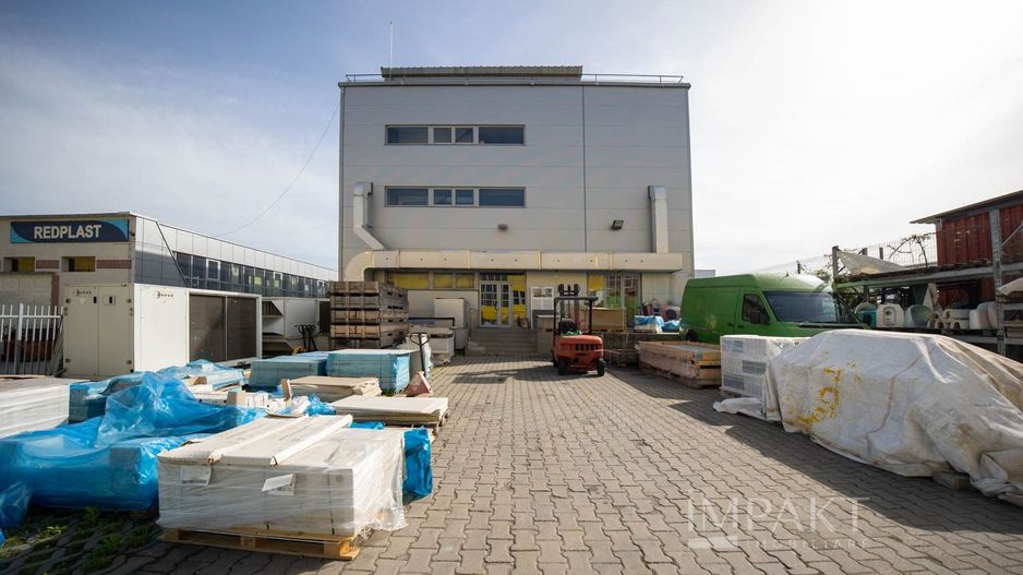 Cladire comerciala reprezentativa de inchiriat Calea Bucuresti Brasov - Poză 42