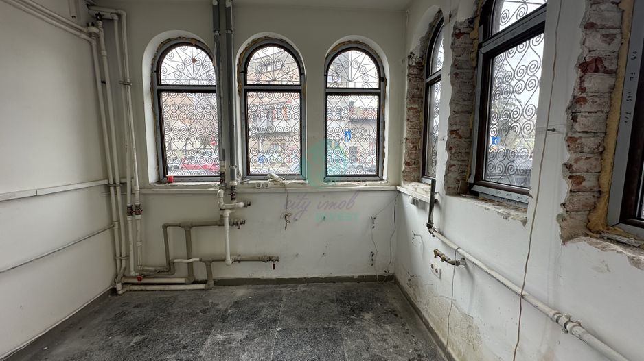 Casa boieresca in zona Dacia - Poză 6