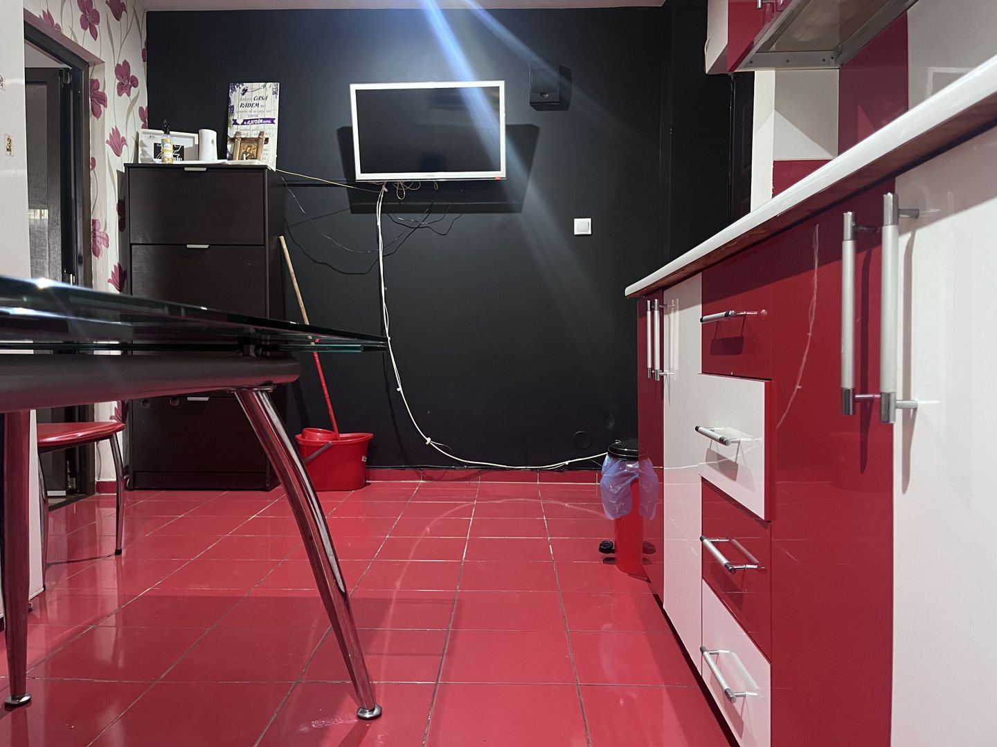 Aproape de Cantacuzino! Vânzare apartament cu 2 camere în Târgoviște! - Poză 7