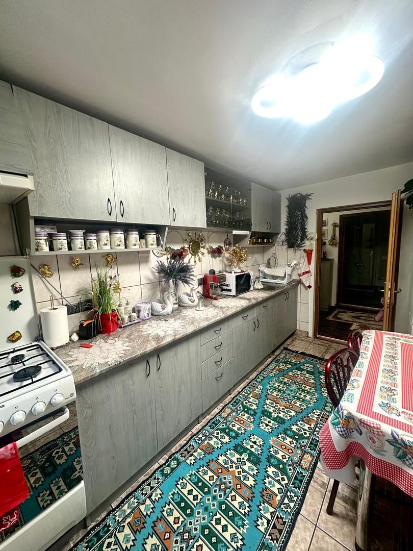 Casă cu 2 camere in zona Dambul Rotund - Poză 2