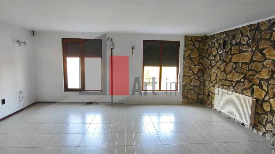 Casa Vanzare Giulesti 4 camere - Poză 2