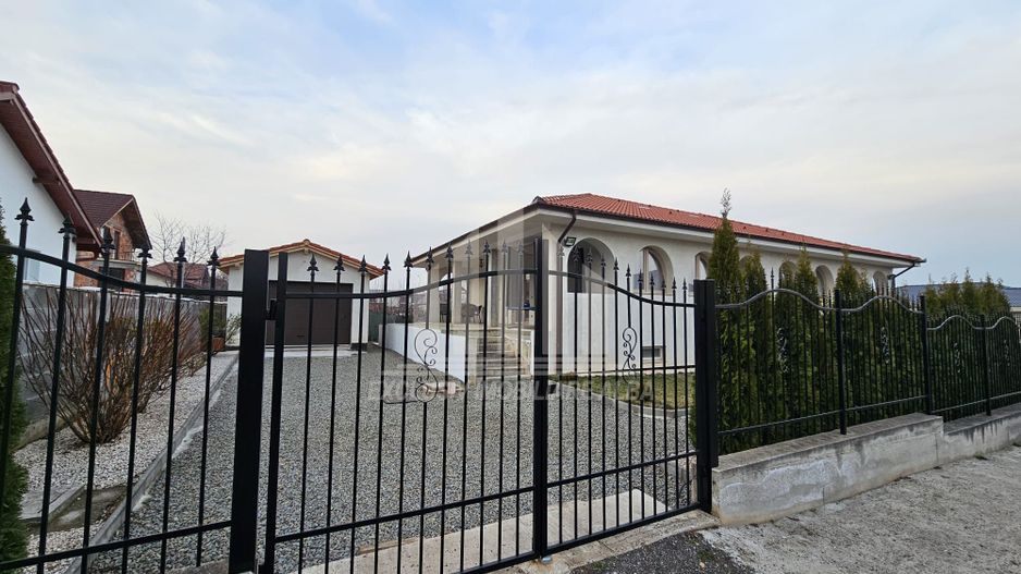 Casa individuala stil mediteranean, Alba-Micesti - Poză 1