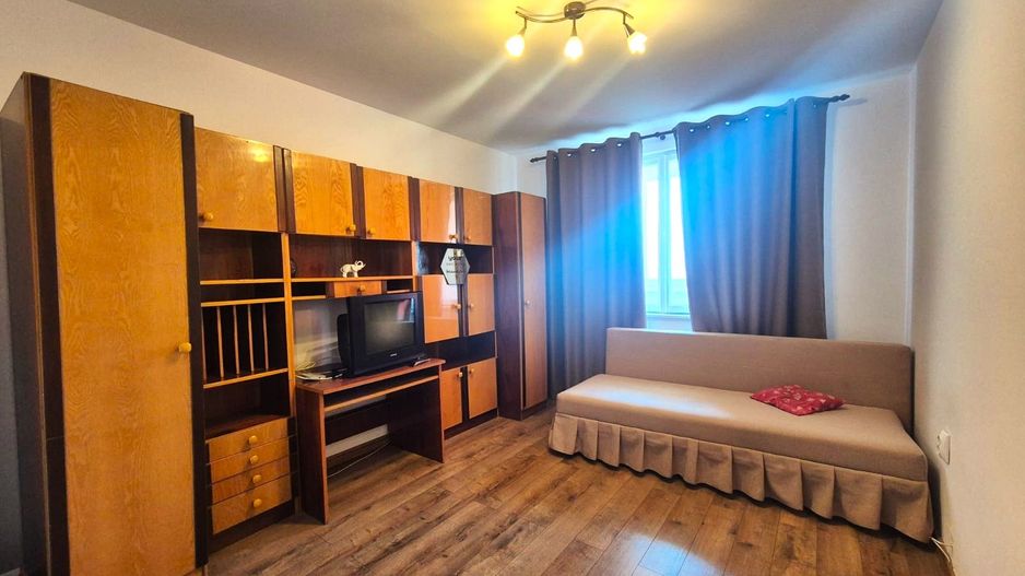 Zona Piata Astra, 3 camere, insorit, cu priveliste. - Poză 5