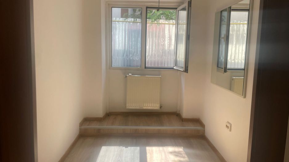 Casa de inchiriat - 200 mp - 6 dormitoare - Str. Tecuci - Poză 9