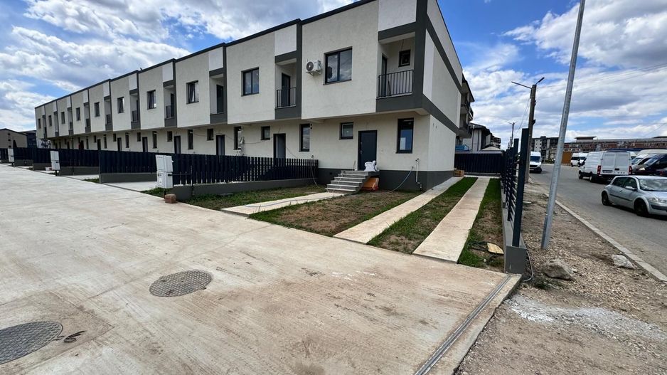 CASE INSIRUITE, TOATE UTILITATILE, STATIE STB IN FATA, COMISION 0% - Poză 1