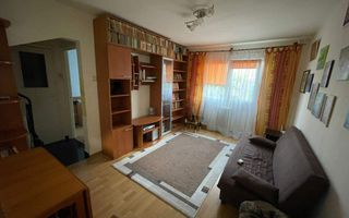 Apartament 3 camere etaj 1 zona strazii Bucegi - Poză 1