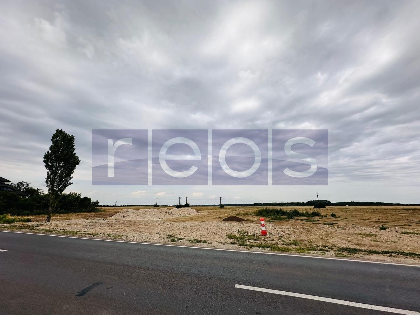 TEREN DE VANZARE CREVEDIA-COCANI 10.000 MP DESCHIDERE 70 - Poză 6