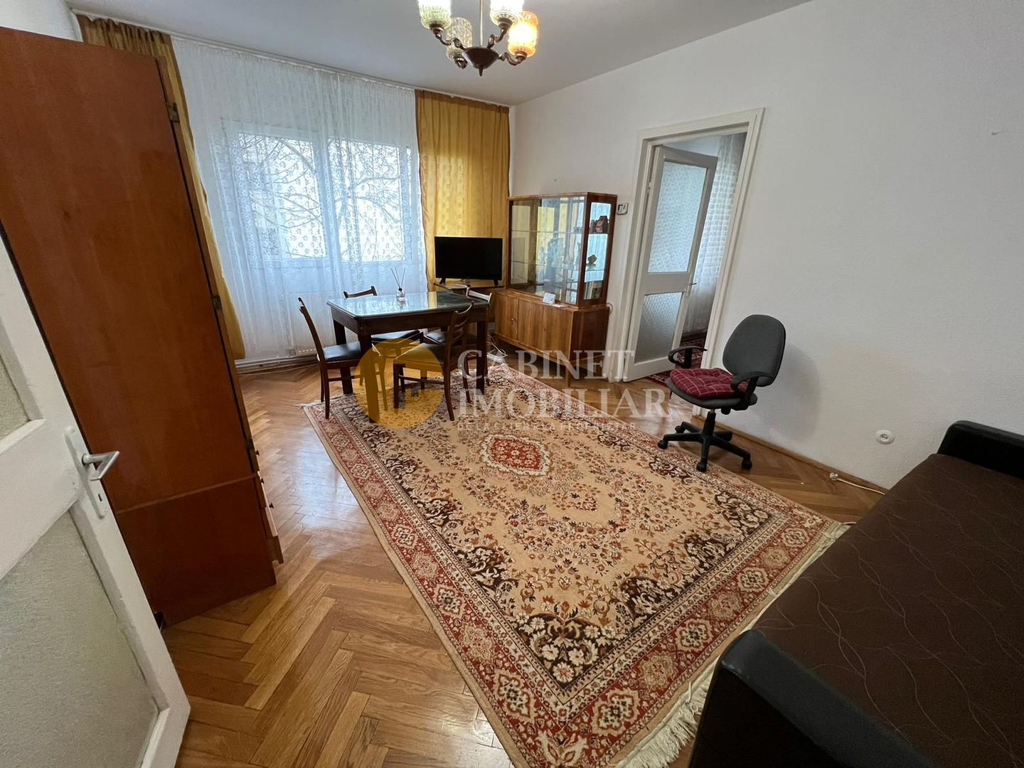 Apartament cu 2 camere - Etaj 2 - Fara Risc - Mobilat/Utilat - Podu Ros - Poză 2