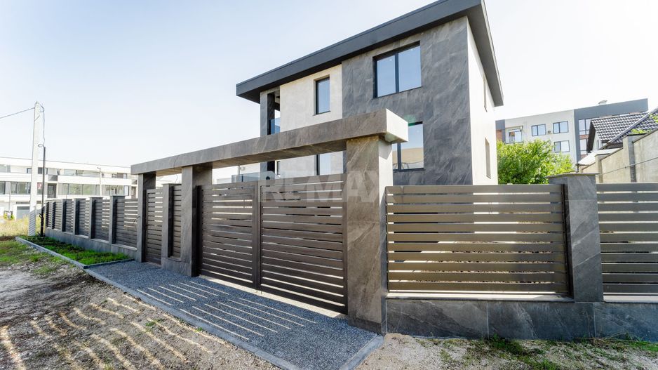 Casa de vânzare, individuală, Centru - Poză 10