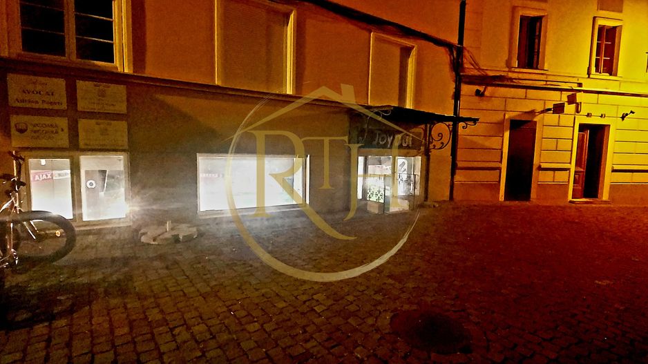 Se vinde afacere la cheie, Zona Centrala, Piata Unirii langa Tribunal - Poză 10