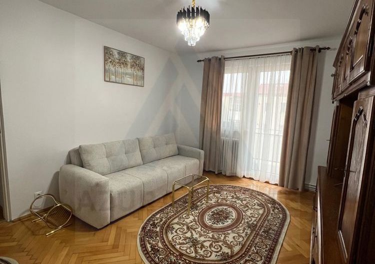 Apartament 3 camere 60 mp utili boxa la subsol zona Mihai Viteazul - Poză 2