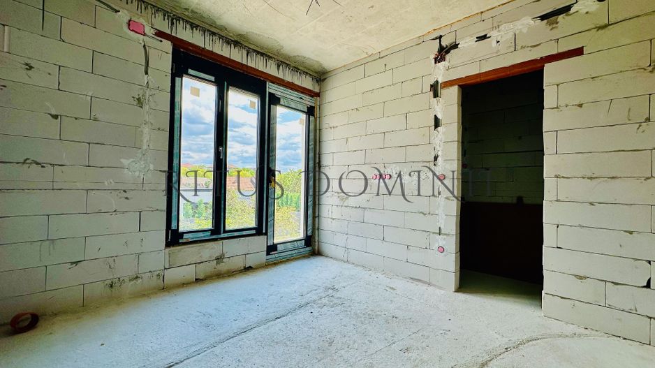 Duplex Superb cu 8 camere, Parcul 22 Decembrie, 376mp - Poză 4