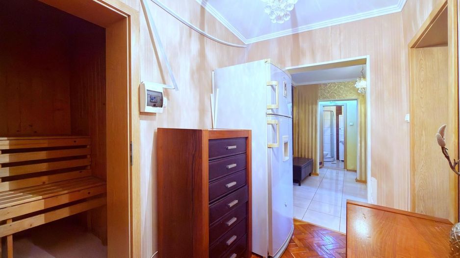 Apartament elegant cu saună proprie - Calea Mosilor 5/8 bloc 1980 - Poză 13