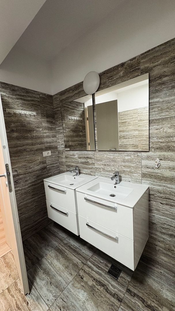 Apartament 2 camere, parcare subterană, centrală proprie, mobilat lux - Poză 6