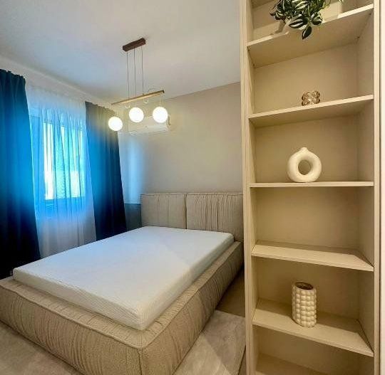 INCHIRIERE DOUA CAMERE PARCARE INCLUSA CORTINA NORTH ZONA PIPERA ROND OMV - Poză 5