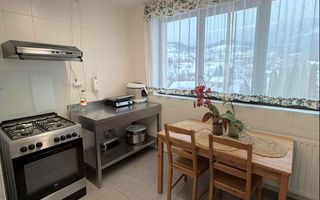 Pensiune la cheie de vânzare în Bran – Afacere cu 10 camere plus piscina - Poză 36