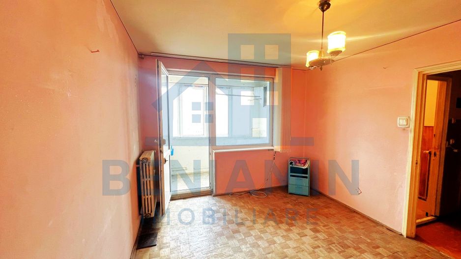 2 Camere-52mp-Balcon-Lift Nou-Anvelopat-Zona-Garii-Necesita-Renovare - Poză 2