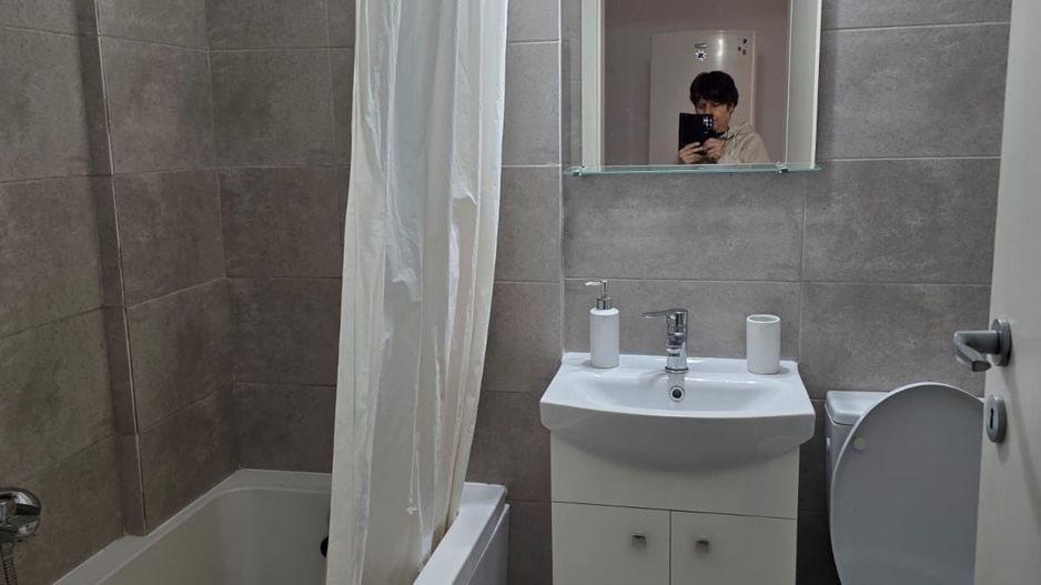 Garsoniera de inchiriat Militari Residence - Poză 5