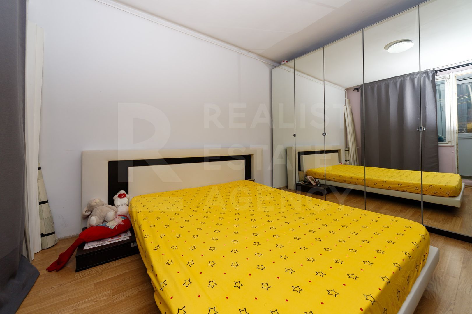 Vânzare, apartament, 3 camere, zona Drumul Taberei - Poză 9
