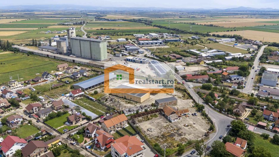 Codlea, Depozite si teren 1,7Ha, 5600mp cladiri, D 155ml la DJ112A, acces E60 - Poză 4