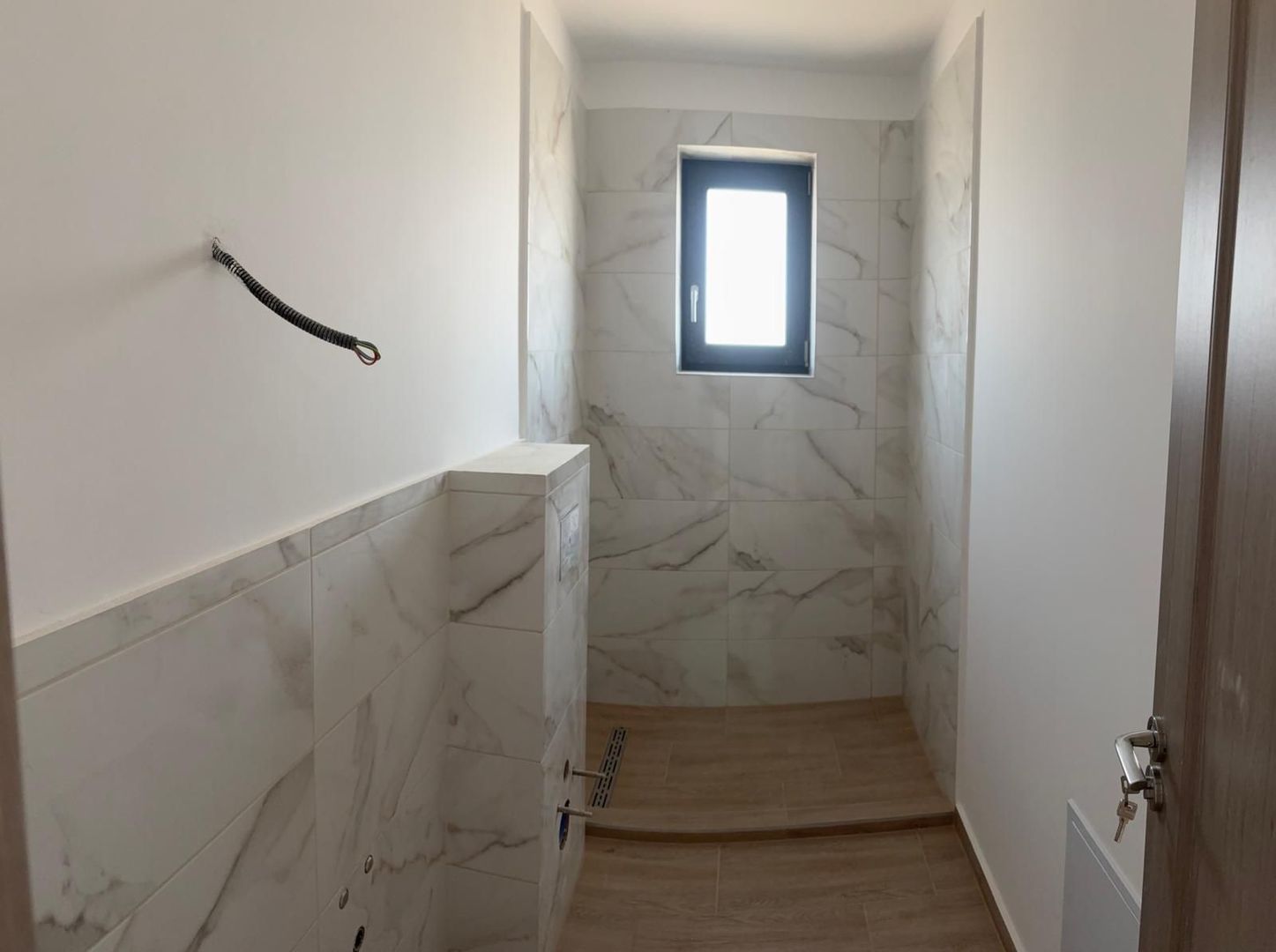 Duplex modern intr-o zona linistita - Poză 6
